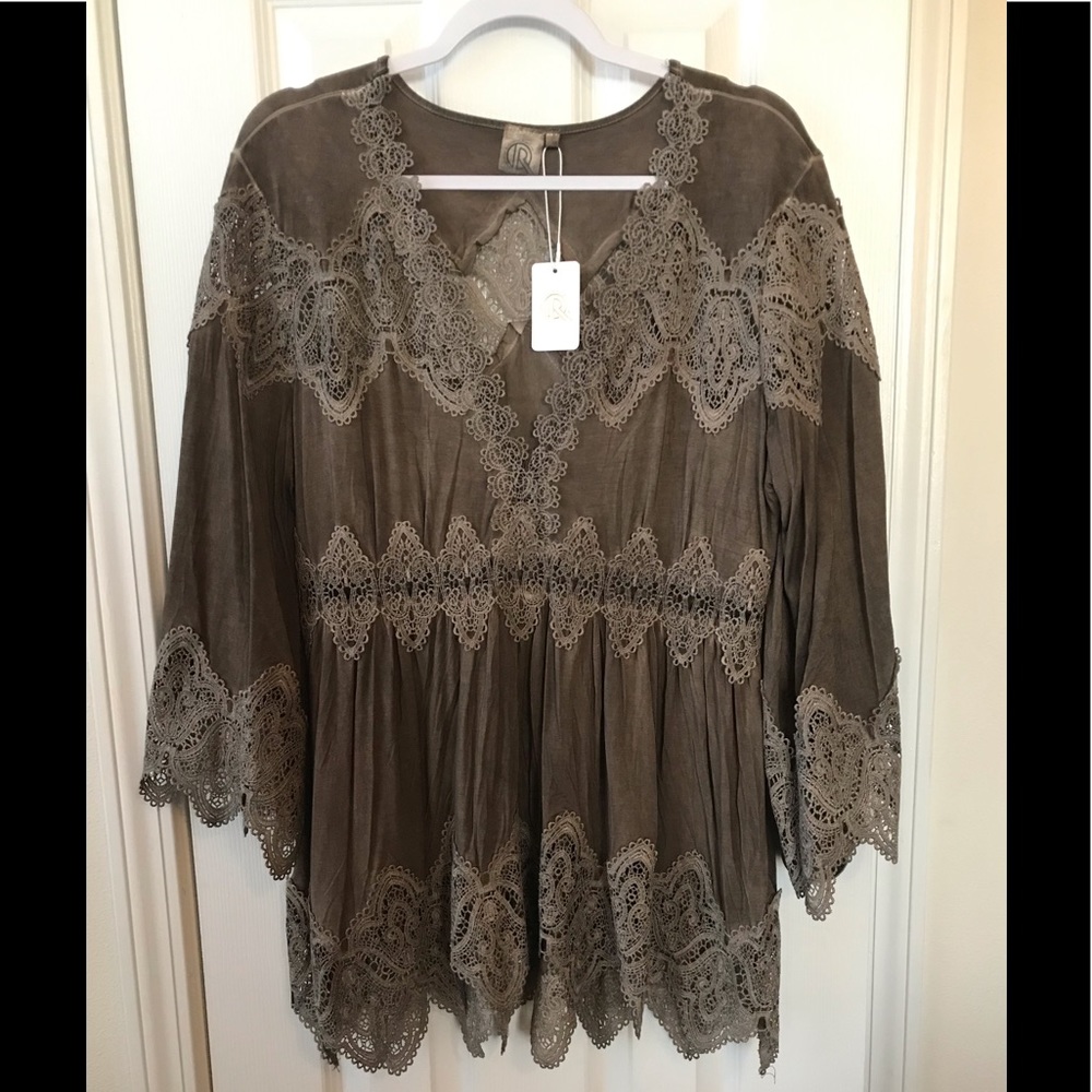 Lace trim top